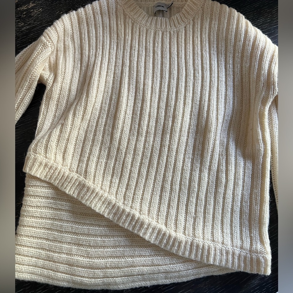 ASOS CREAM SWEATER